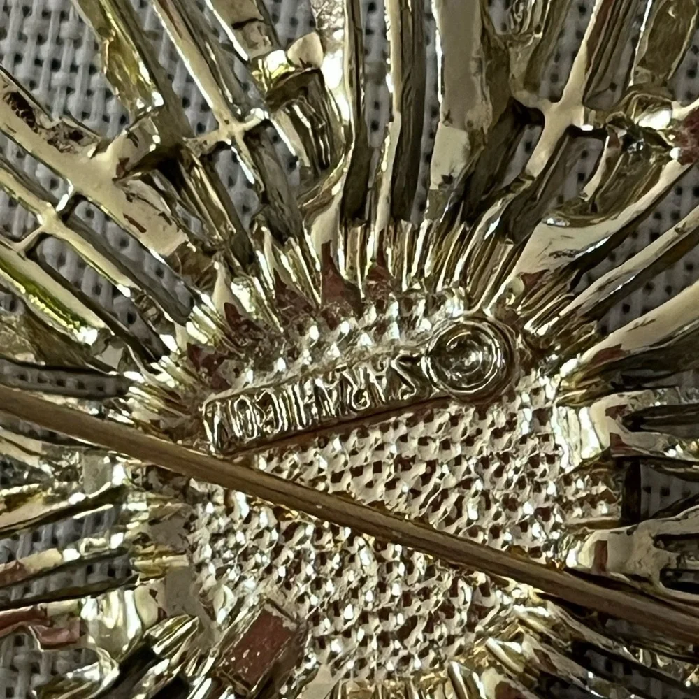 Gold and Brown Sunburst  SARAH COVENTRY Vintage Large Flower Sunflower Brooch